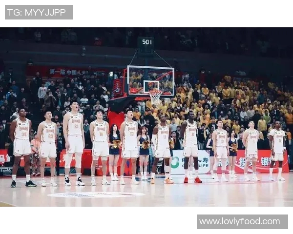 2006年10月17日CBA精彩对决辽宁队与北京队的巅峰较量回顾 2006年10月17日CBA精彩对决辽宁队与北京队的巅峰较量回顾